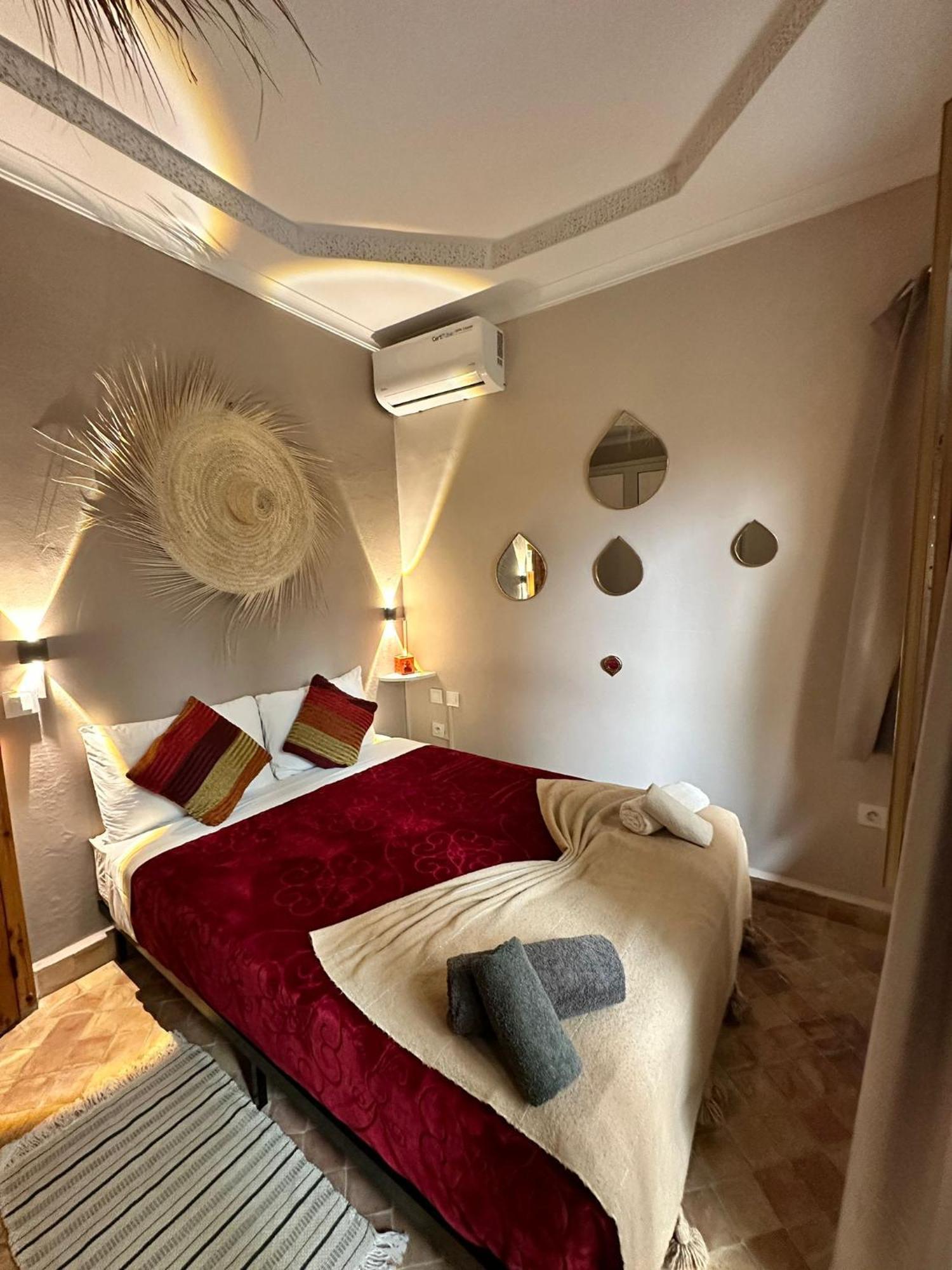 Single Room,1580235452:JPEG